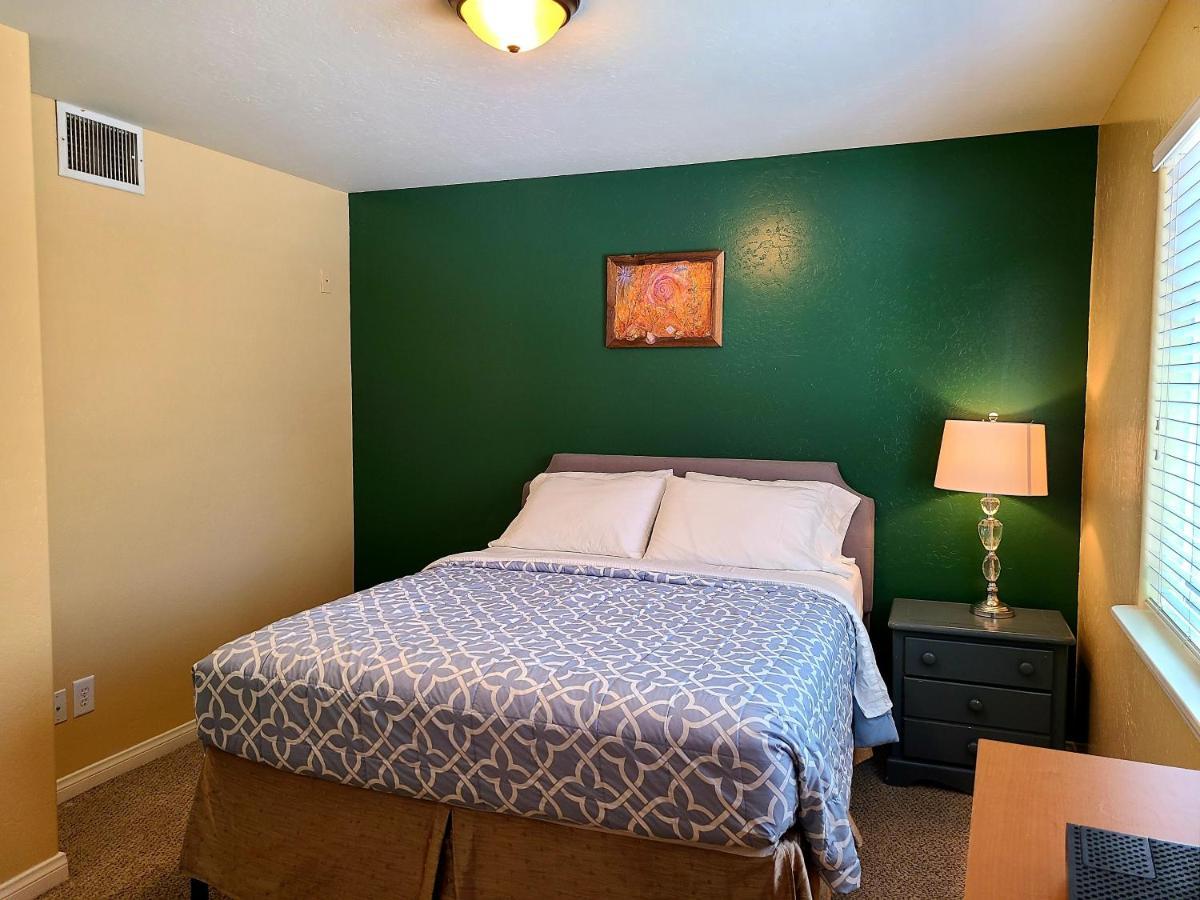Sacred Mtn River Suites Kernville Exteriér fotografie