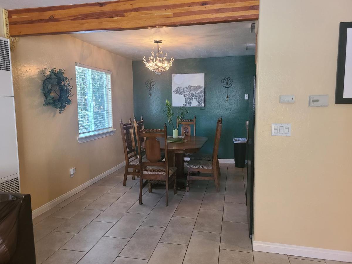 Sacred Mtn River Suites Kernville Exteriér fotografie