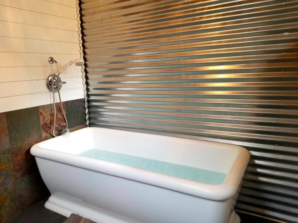 Sacred Mtn River Suites Kernville Exteriér fotografie